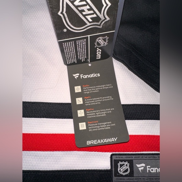 NWT Fanatics Women's Patrick Kane Chicago Blackhawks Breakaway White Jersey, L - Picture 11 of 13
